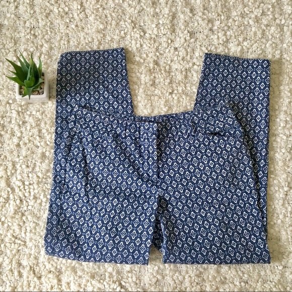 Zac & Rachel Pants - 5/$30 💜Zac & Rachel • Navy pattern crop pants